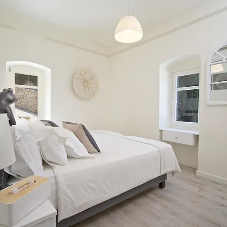 Andromahi 费斯卡尔德宏